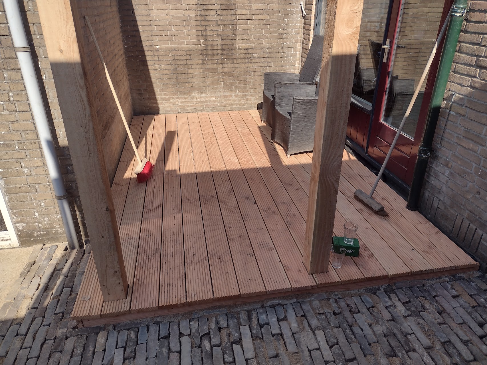 Pergola met vlonder Noord-Scharwoude